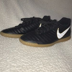 Nike TIEMPO-X indoor soccer/ futsal cleats